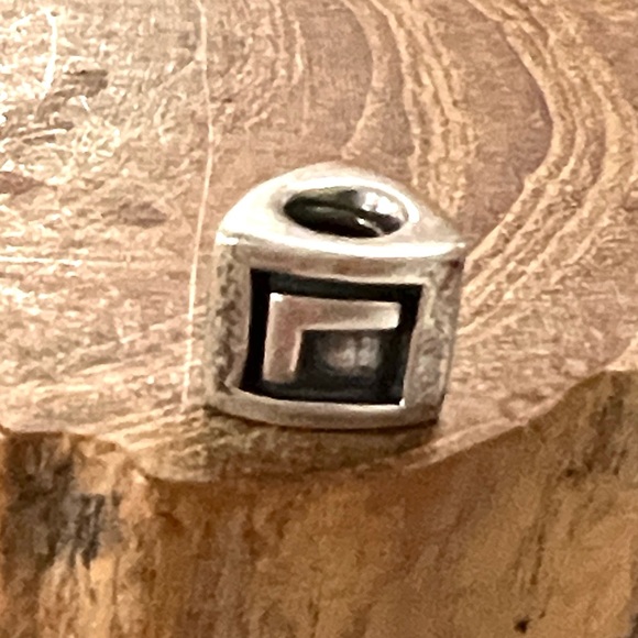 Pandora Block Letter L 💎🌸Retired🌸💎 Sterling Silver - Picture 5 of 5
